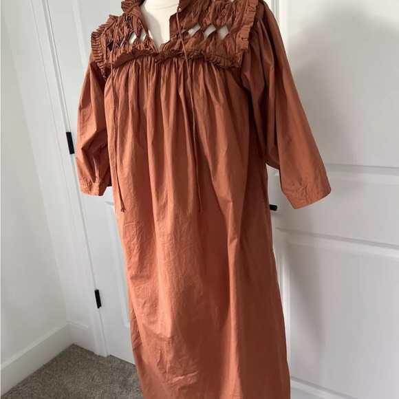 V De Vinster size M Birdy Dress Pleated Cutout Bodice Terracotta Brown - Picture 3 of 11
